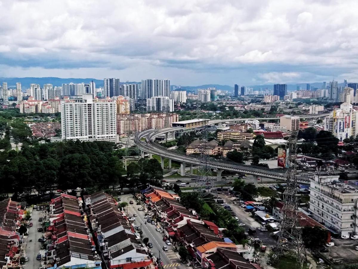 The Lake-Ville Kl Jalan Kuching By M Platinum Kuala Lumpur Exterior foto
